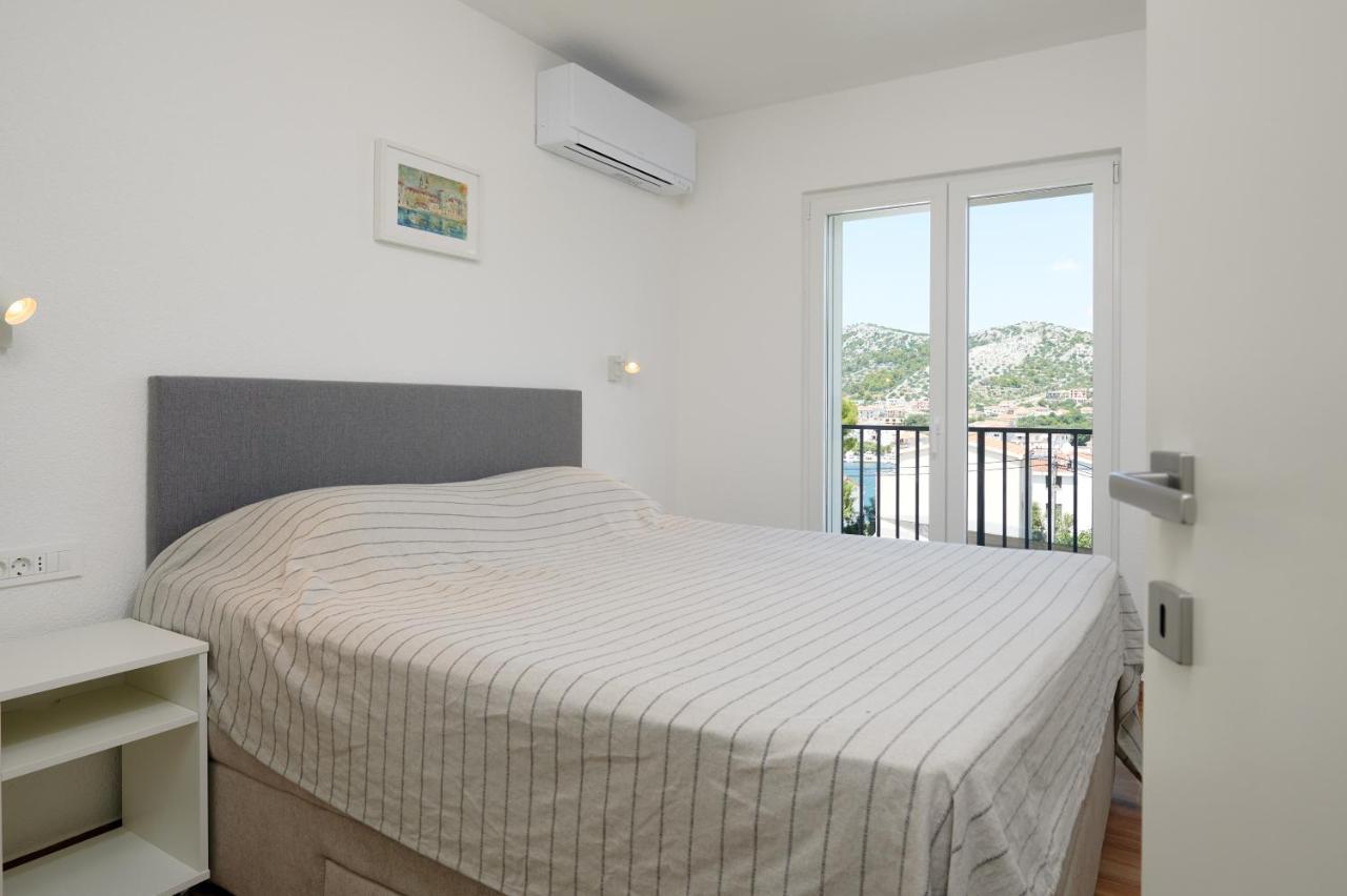 Nela & Sara - 2 Apartments With Heated Swimming Pool سيغيت فغانييتْسا المظهر الخارجي الصورة