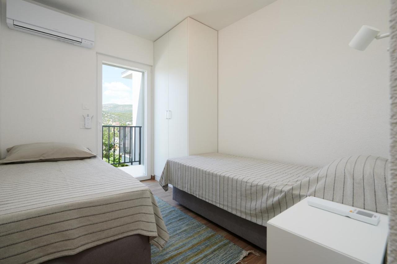 Nela & Sara - 2 Apartments With Heated Swimming Pool سيغيت فغانييتْسا المظهر الخارجي الصورة
