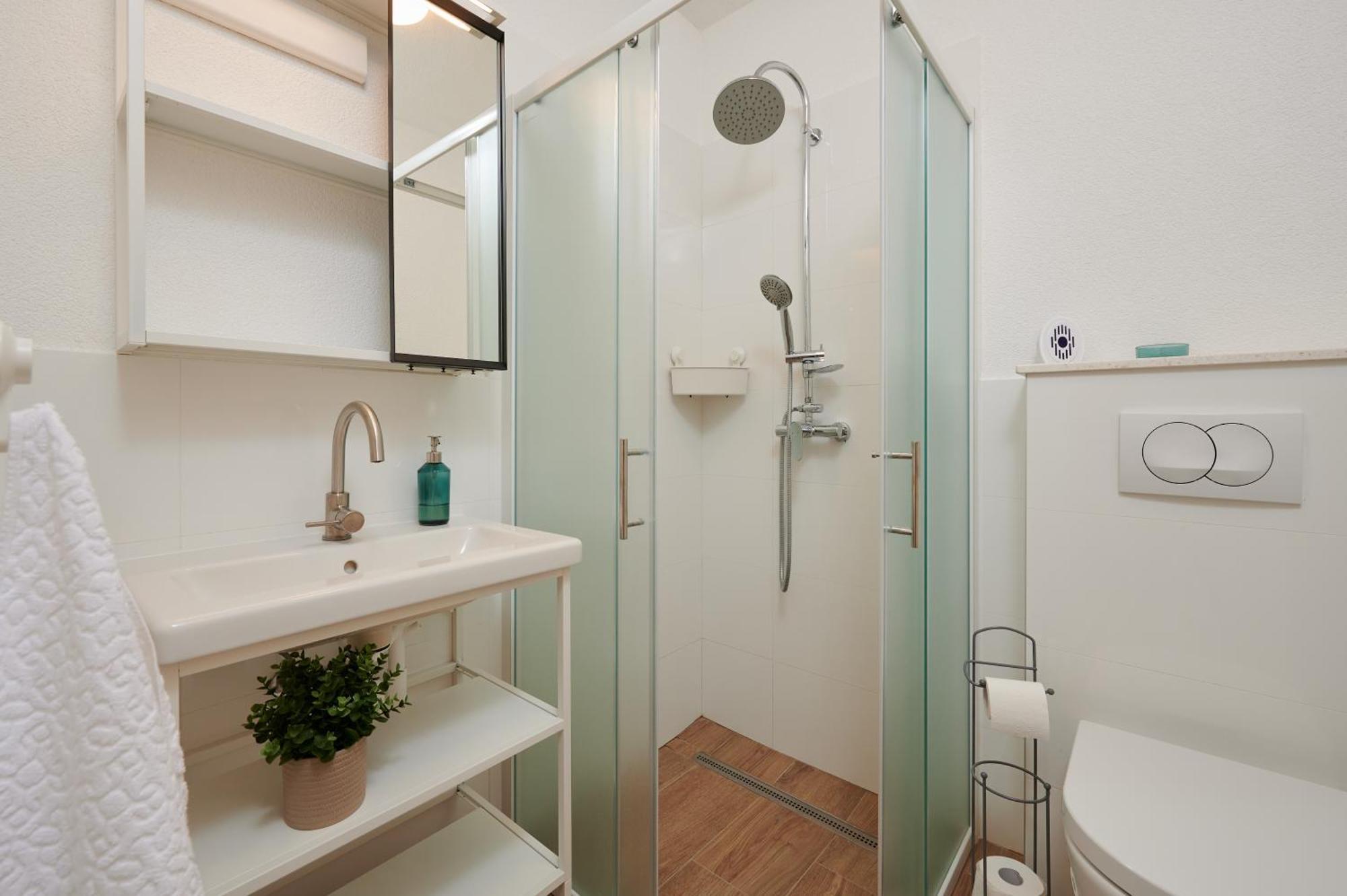Nela & Sara - 2 Apartments With Heated Swimming Pool سيغيت فغانييتْسا المظهر الخارجي الصورة